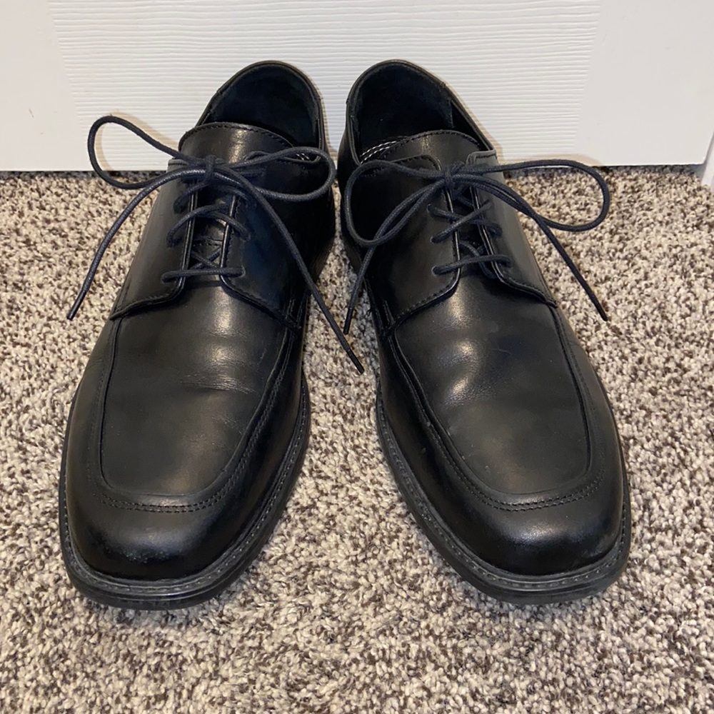 BOSTONIAN Duralite men’s lace up dress shoes 8M